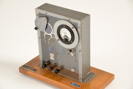 strumento laboratorio 1950